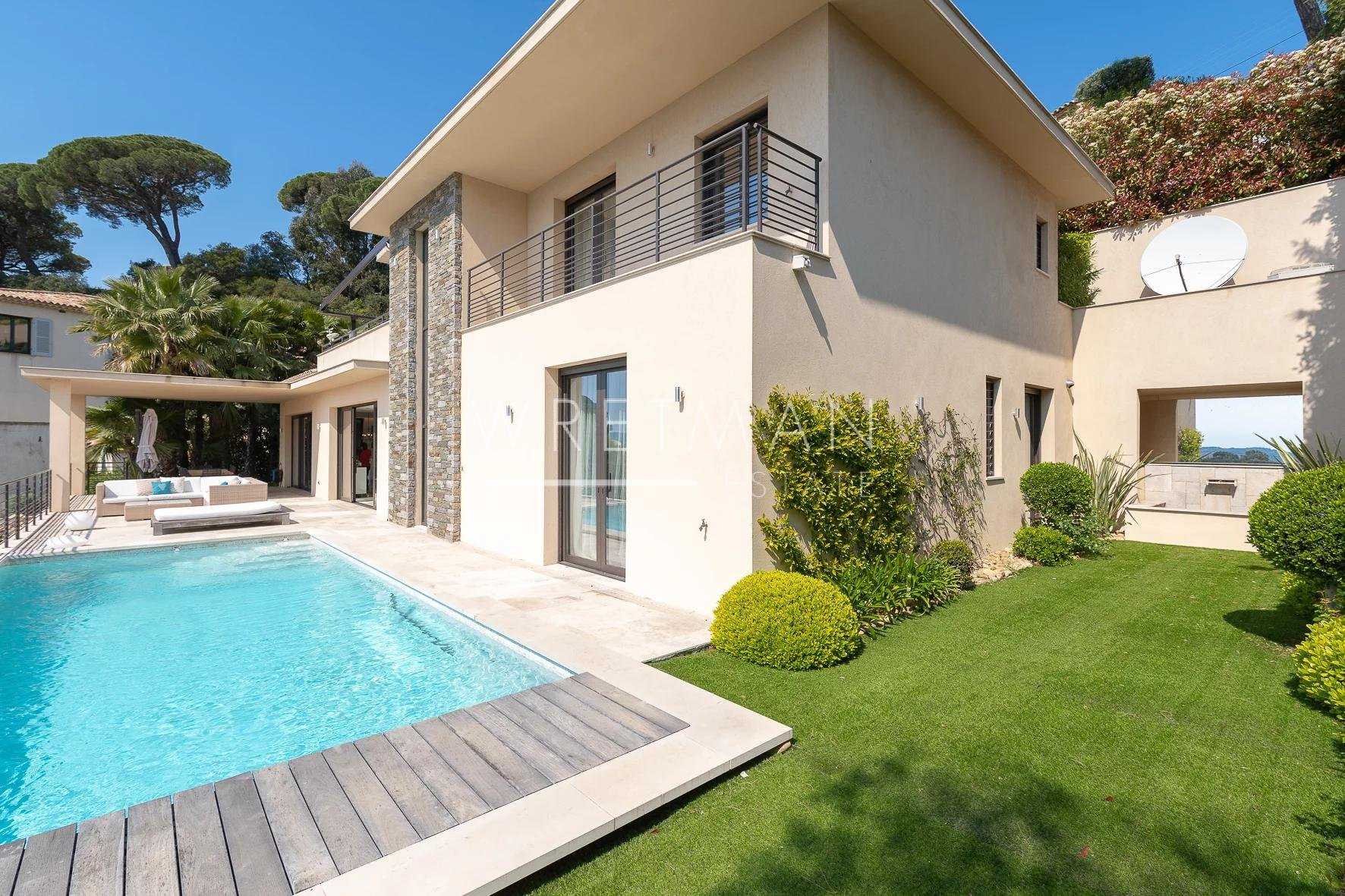 casa no Sainte Maxime, Provença-Alpes-Costa Azul 11371120