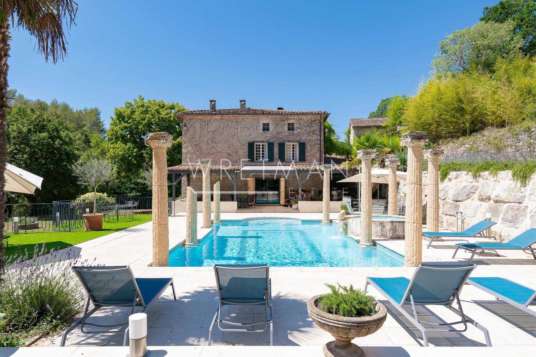 rumah dalam Callian, Provence-Alpes-Cote d'Azur 11371132