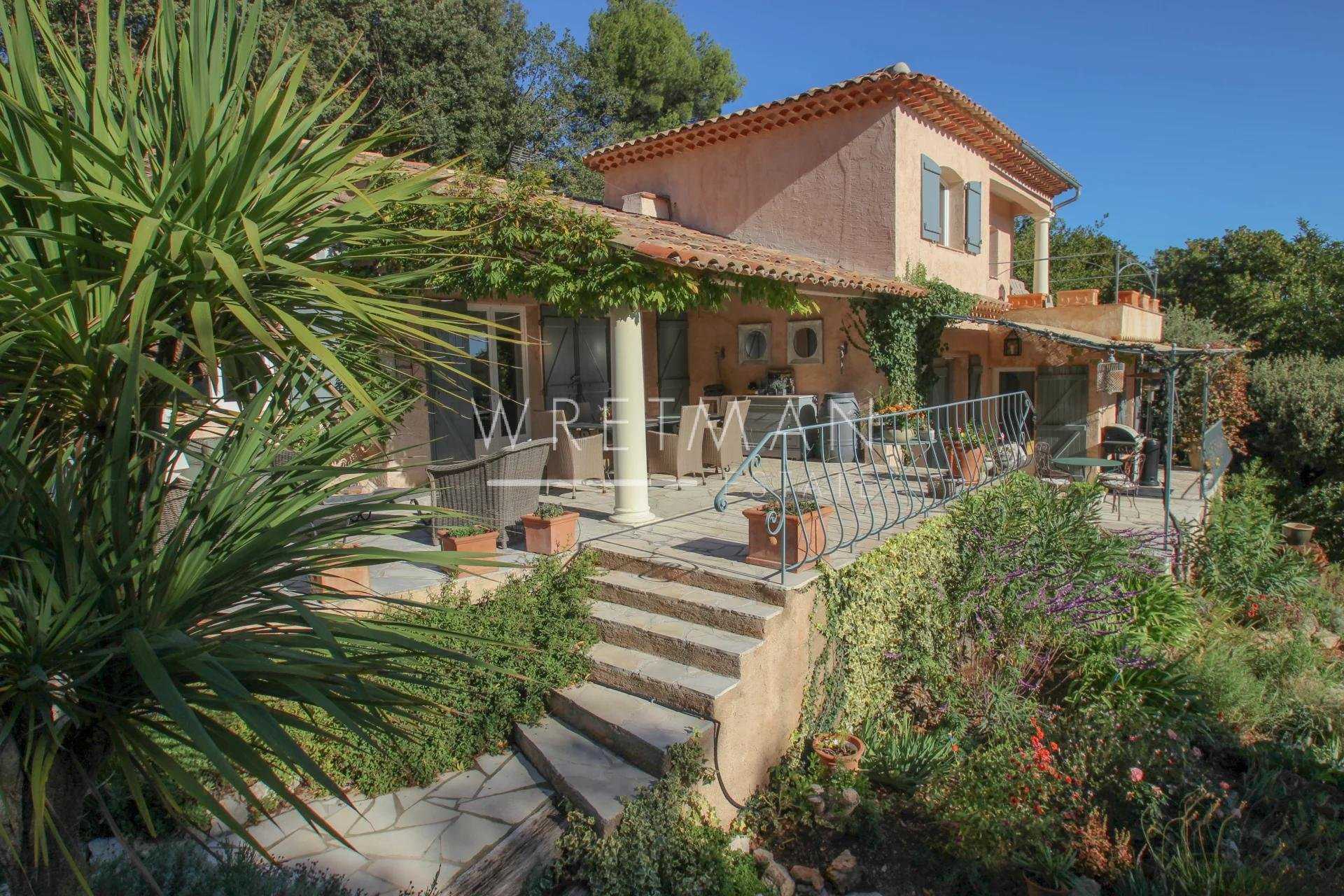 Rumah di Le Tignet, Provence-Alpes-Cote d'Azur 11371259