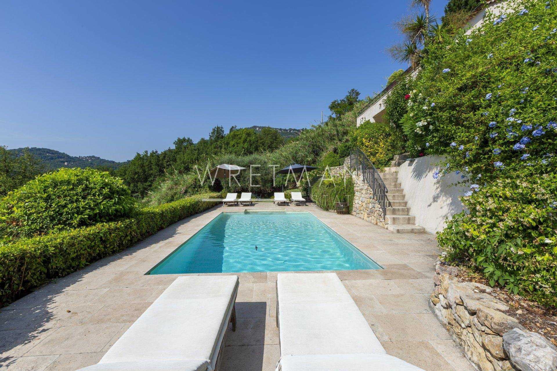 Rumah di Le Bar-sur-Loup, Provence-Alpes-Cote d'Azur 11371314