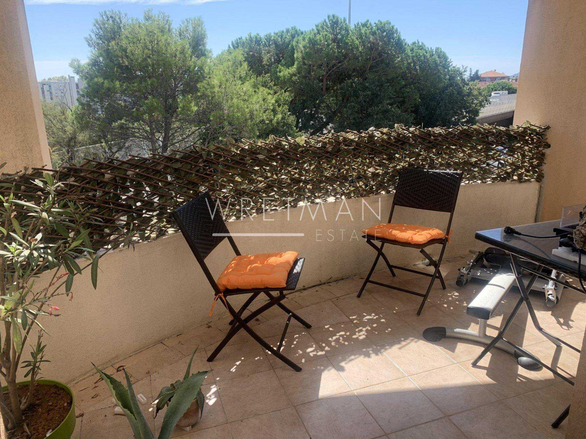 Condominium dans La Roquette sur Siagne, Provence-Alpes-Côte d'Azur 11371350
