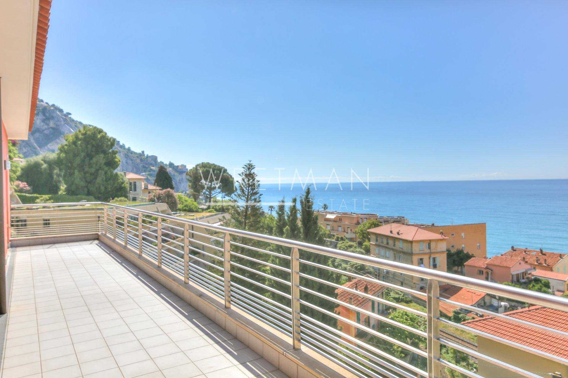 Condominium in Garavan, Provence-Alpes-Cote d'Azur 11371366