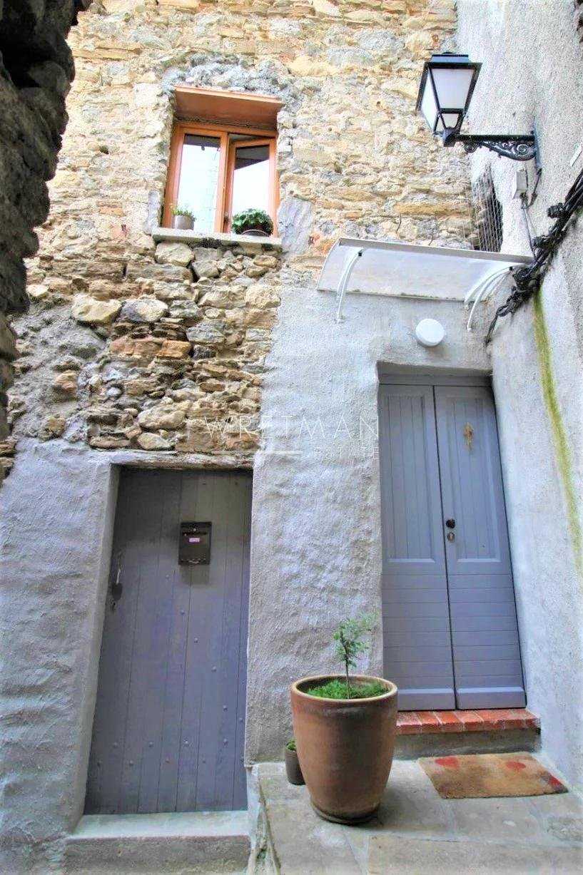 بيت في Sospel, Alpes-Maritimes 11371384