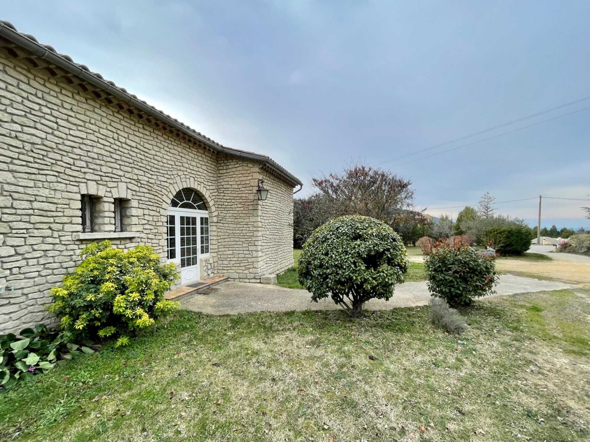 Casa nel Malaucene, Provence-Alpes-Cote d'Azur 11371421