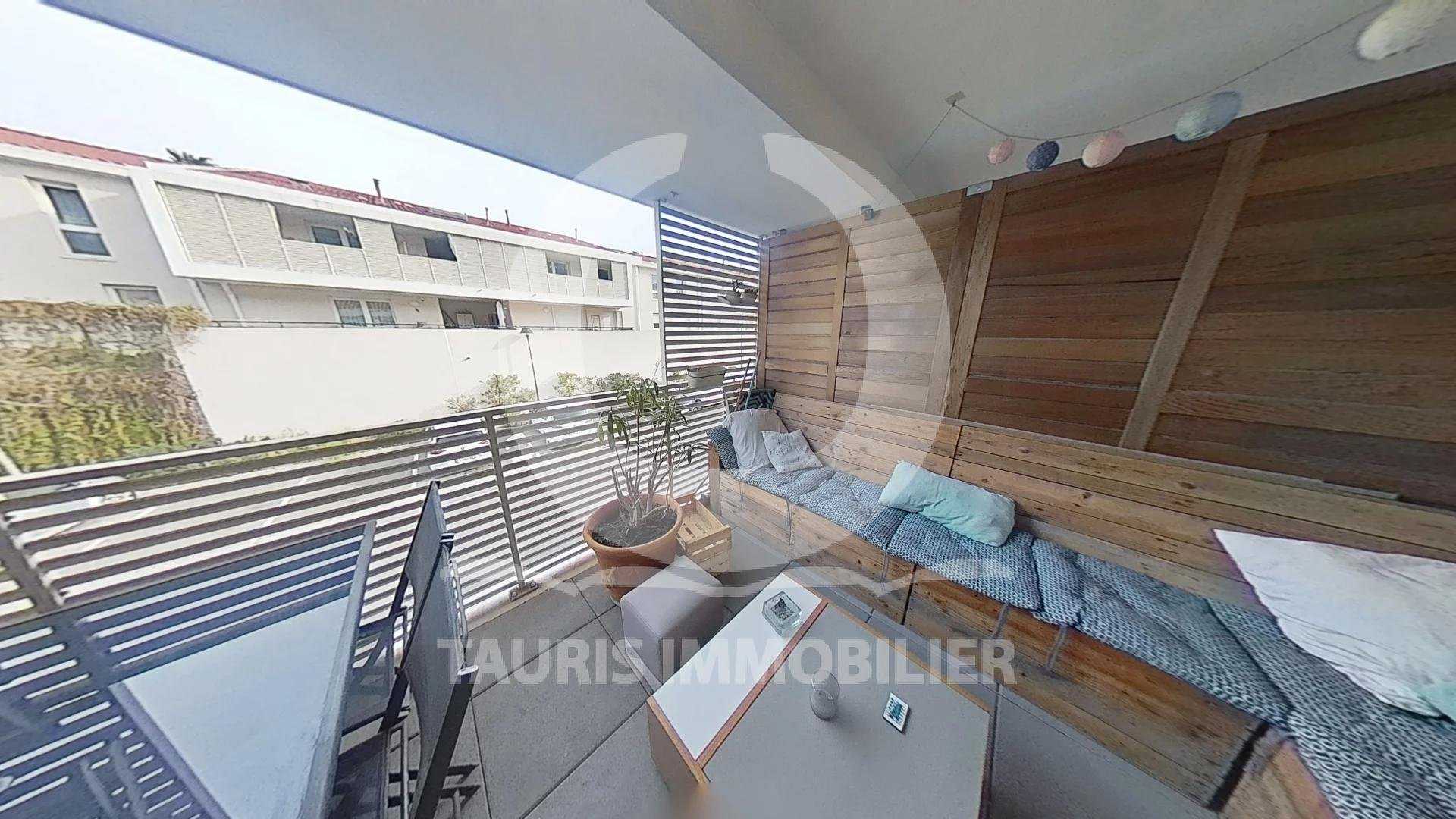 Condominium in Virebelle, Provence-Alpes-Côte d'Azur 11371426