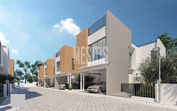 House in Kokkinotrimithia, Nicosia 11372221