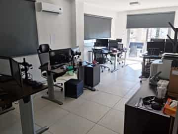 Офис в Latsia, Nicosia 11372251