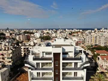 Condominium in Larnaca, Larnaka 11372359
