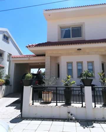 Hus i Deftera, Nicosia 11372730