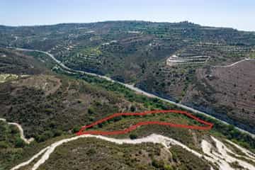 Tanah dalam Mesa Chorio, Pafos 11374488