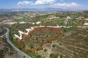 Land in Mesa Chorio, Pafos 11374488