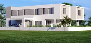 بيت في Dromolaxia, Larnaca 11375231