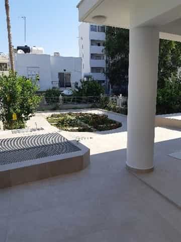 Huis in Larnaca, Larnaca 11376321