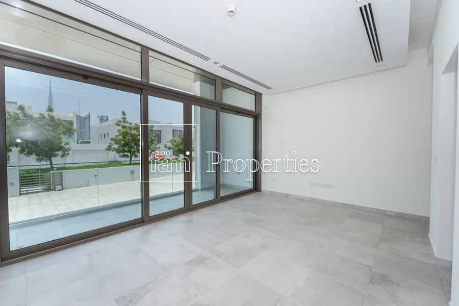Residential in Dubai, Dubai 11378315