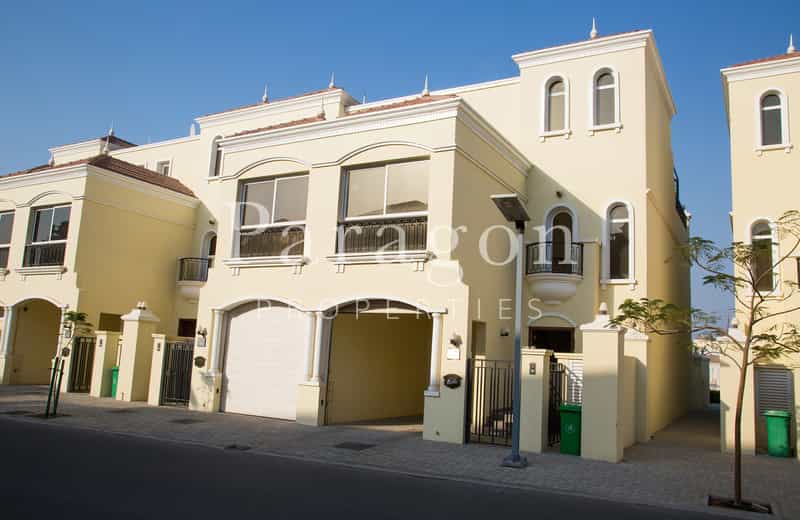 房子 在 Al Jazirah Al Hamra, Ras al Khaimah 11378360