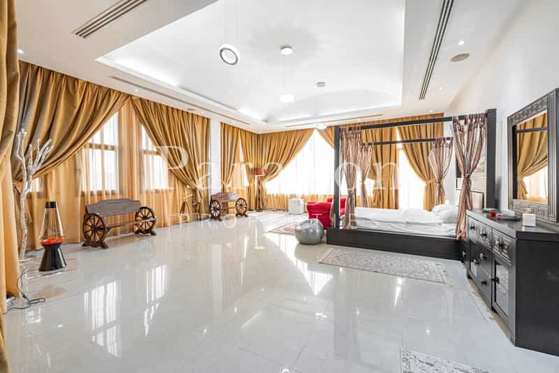 Huis in Dubai, Dubai 11378494