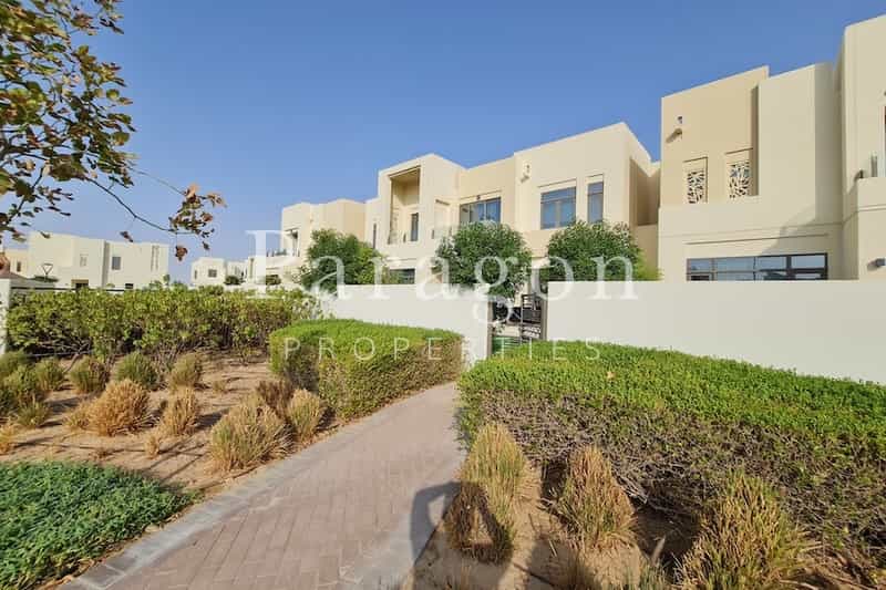 rumah dalam Dubai, Dubayy 11378538