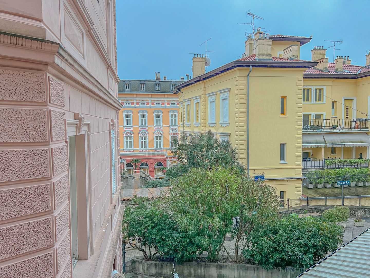 Condominium in Opatija, Primorsko-Goranska Zupanija 11378656