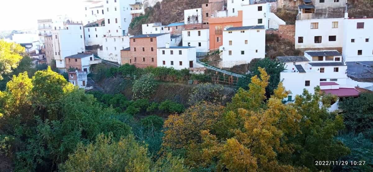 Land in Tolox, Andalusia 11378746