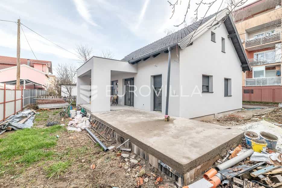 House in Spansko, Zagreb, Grad 11379092