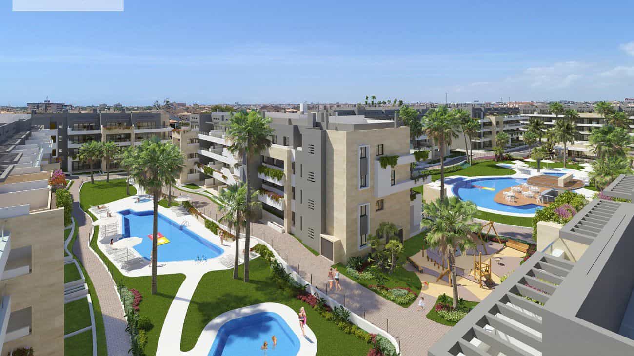 Condominium in Orihuela, Comunidad Valenciana 11380326
