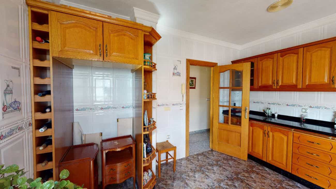 公寓 在 Saix, Comunidad Valenciana 11381397