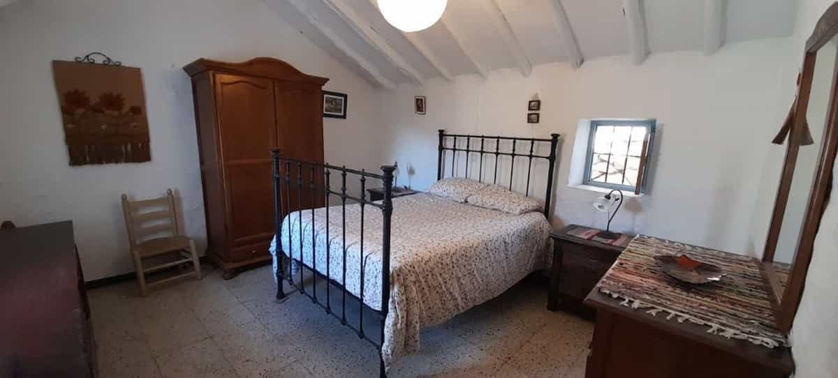 Будинок в Álora, Andalucía 11383722