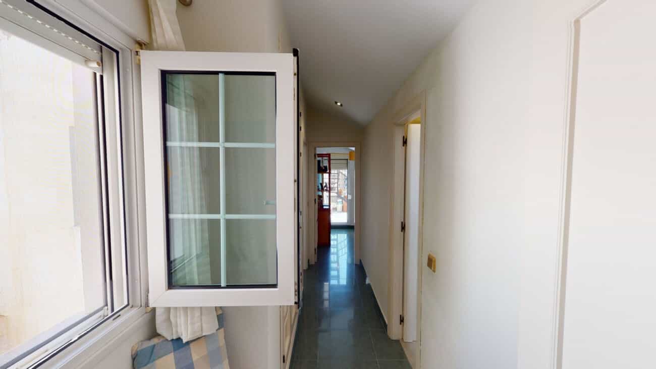 Condominium in Torre del Mar, Andalucía 11384726