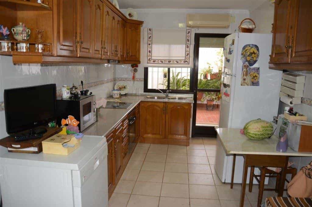 House in Alhaurin el Grande, Andalusia 11385040