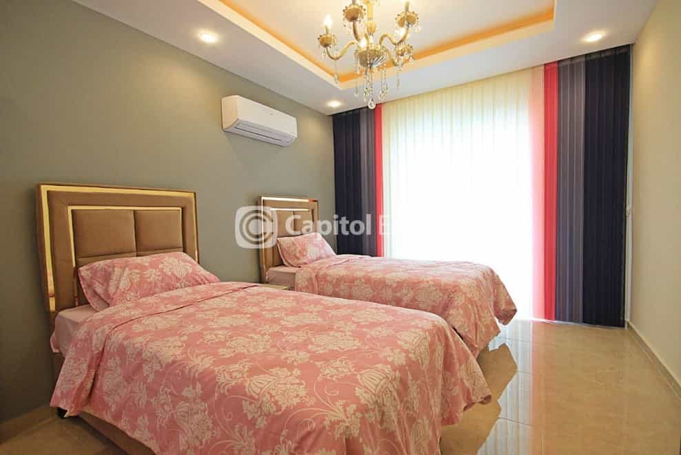 Квартира в Mahmutlar, Antalya 11387113