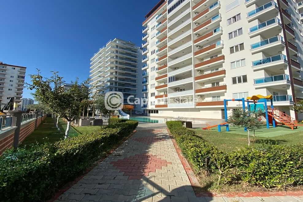Condominium in Kestel, Antalya 11389904