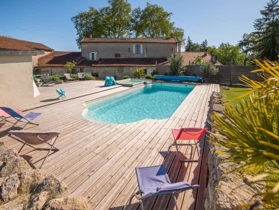 House in Minzac, Nouvelle-Aquitaine 11390728