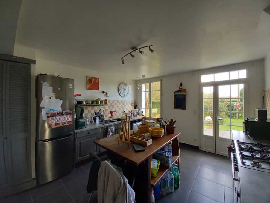 House in Lamonzie, Nouvelle-Aquitaine 11390730