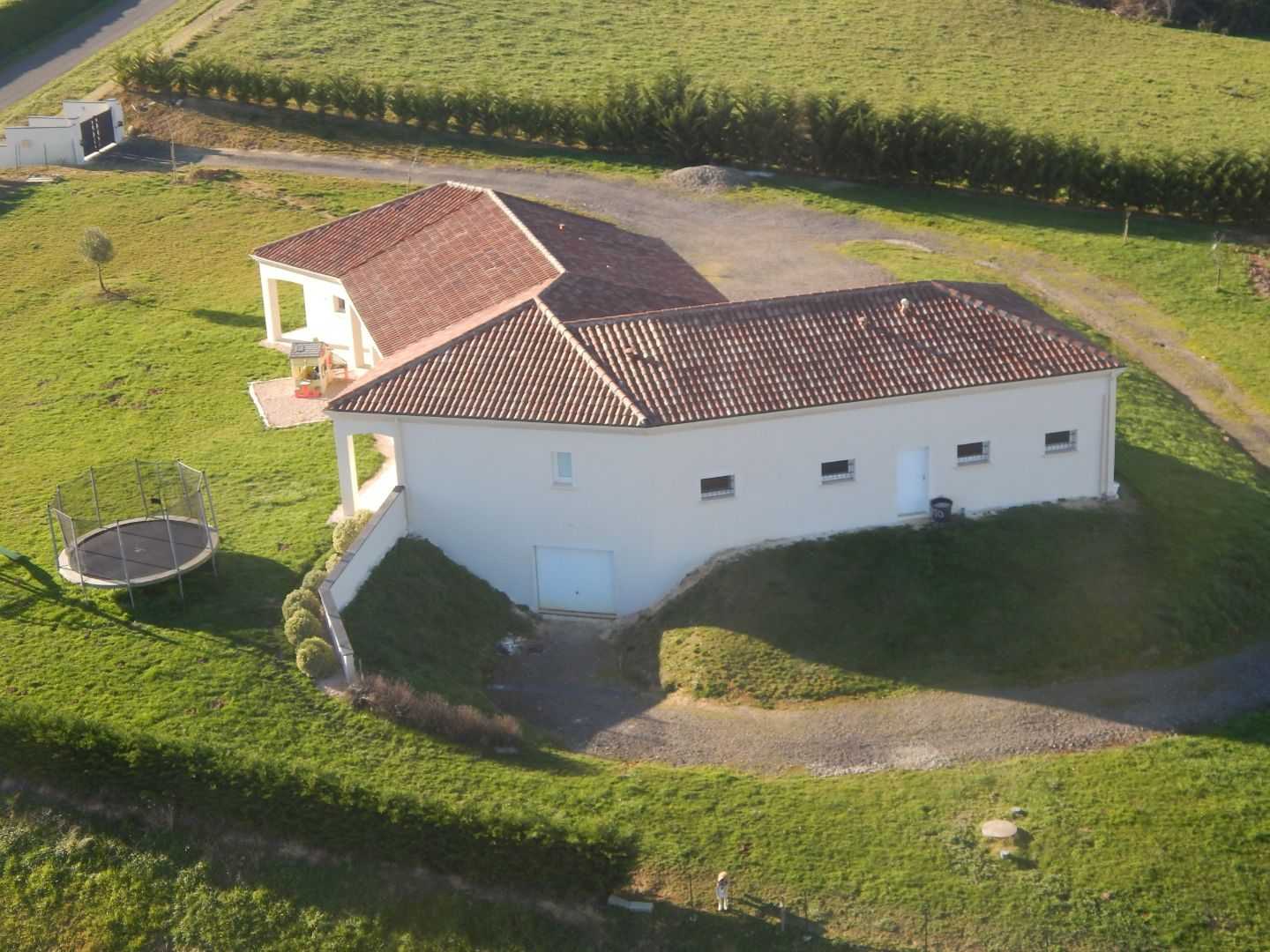 Hus i Mirande, Occitanie 11391222