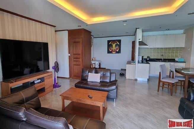 Condominium dans Ban Dong Kham, Phuket 11391270