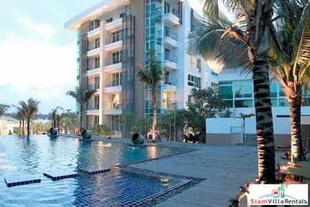 Condominium in Ban Mamik, Phuket 11391312