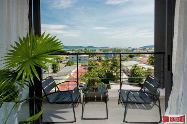 Condominium in Ban Yot Sane, Phuket 11391317