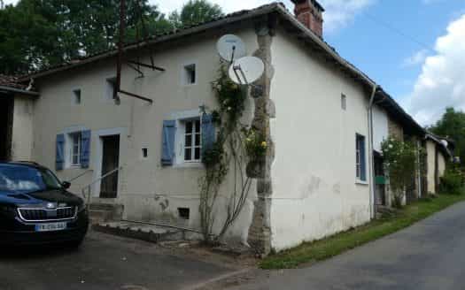 Talo sisään Cheronnac, Nouvelle-Aquitaine 11391504