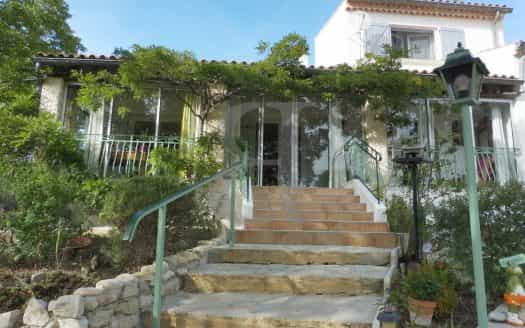 Haus im Valreas, Provence-Alpes-Côte d'Azur 11391515
