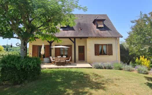 House in Sarlat-la-Caneda, Nouvelle-Aquitaine 11391540