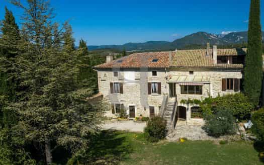 Dom w La Begude-de-Mazenc, Owernia-Rodan-Alpy 11391687