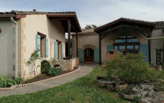 casa en Montagnac-sur-Lede, Nouvelle-Aquitaine 11391690