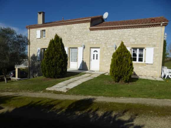 жилой дом в Monségur, Nouvelle-Aquitaine 11391707