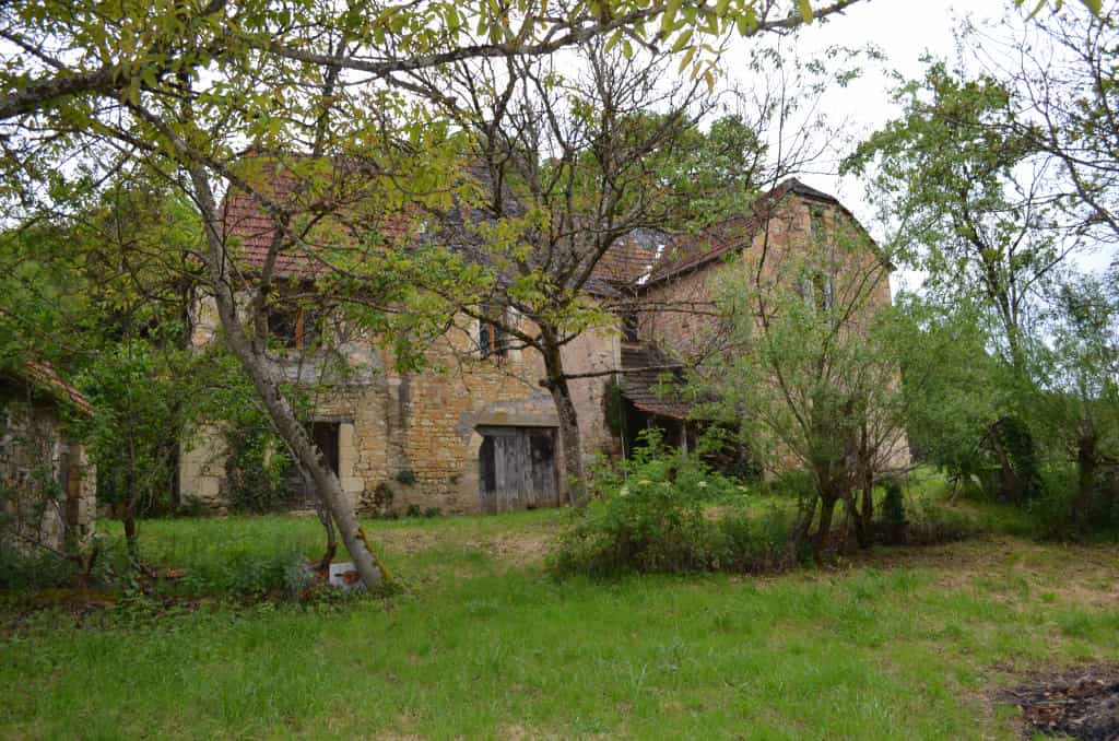 Rumah di Auba, Nouvelle-Aquitaine 11391779