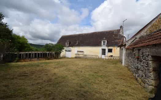 σπίτι σε Saint-Cyprien, Nouvelle-Aquitaine 11391794