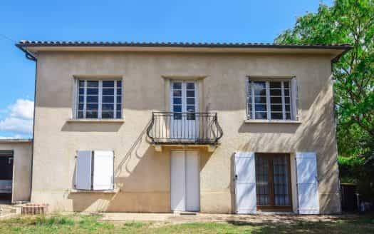 House in Miramont-de-Guyenne, Nouvelle-Aquitaine 11391858