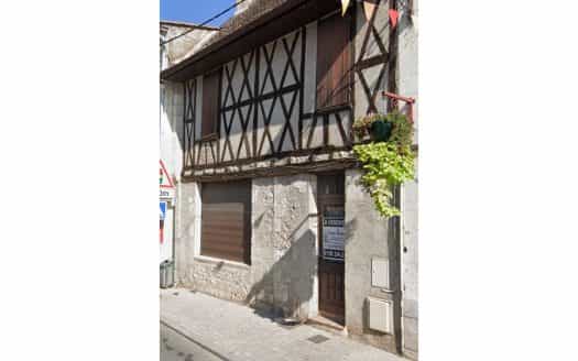 σπίτι σε Sainte-Foy-la-Grande, Nouvelle-Aquitaine 11391885