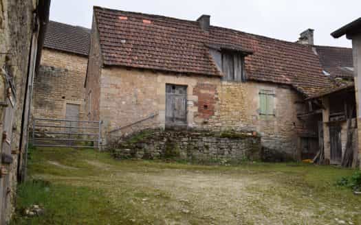 σπίτι σε Hautefort, Nouvelle-Aquitaine 11392091