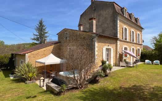 Casa nel Le Buisson-de-Cadouin, Nouvelle-Aquitaine 11392106