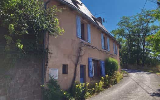 Hus i Saint-Cyprien-sur-Dourdou, Occitanie 11392178